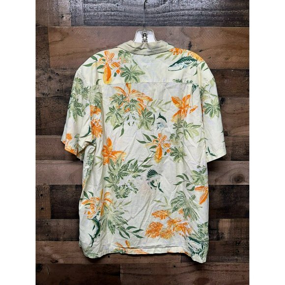 Columbia Men's Short Sleeve Button Up‎ Size Medium - Picture 3 of 4